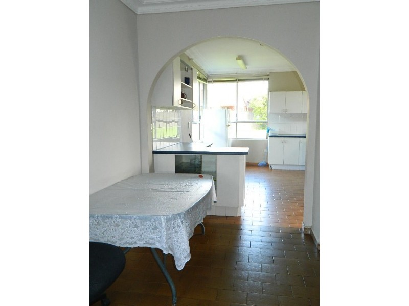 Fairfield NSW 2165