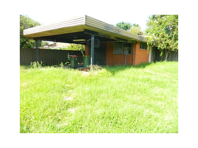 Fairfield NSW 2165