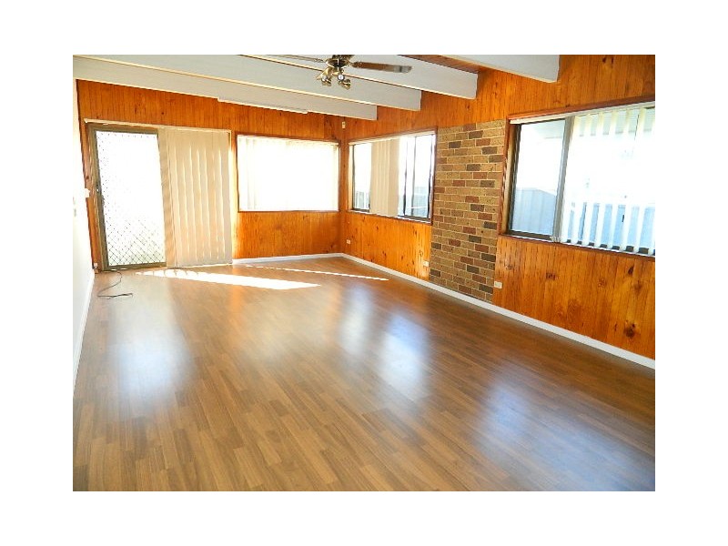 Fairfield West NSW 2165