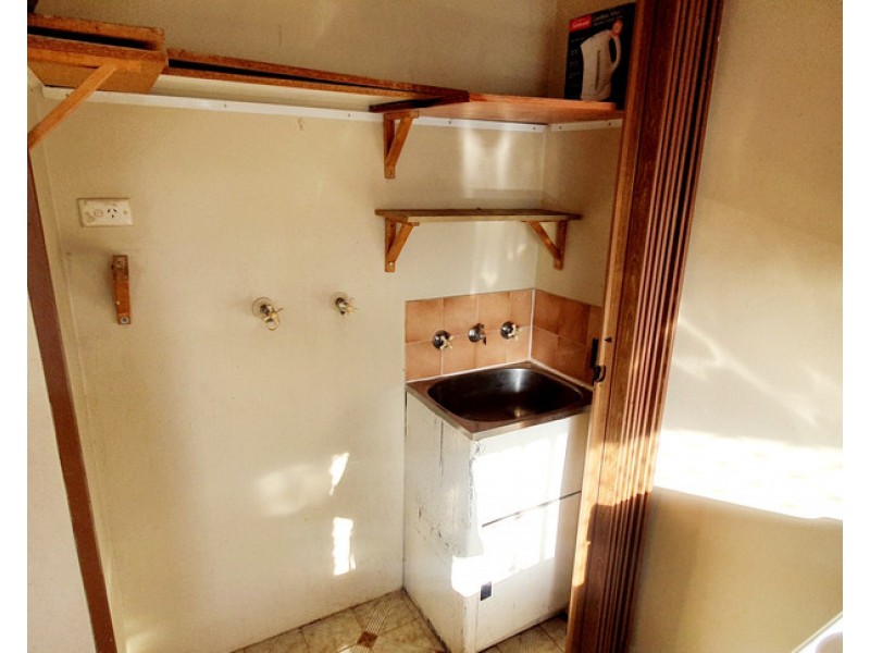 6/118 wattle Ave, Carramar NSW 2163