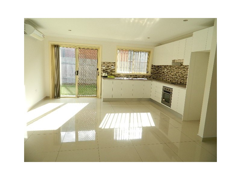 Fairfield West NSW 2165