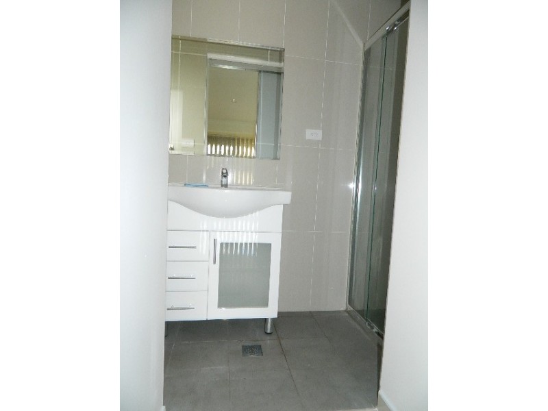 Fairfield West NSW 2165