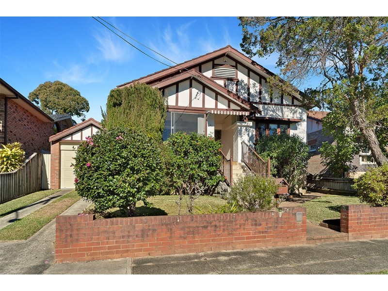 4 Milton Street, Chatswood NSW 2067