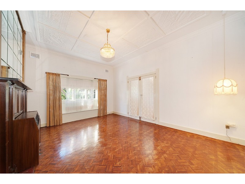 4 Milton Street, Chatswood NSW 2067