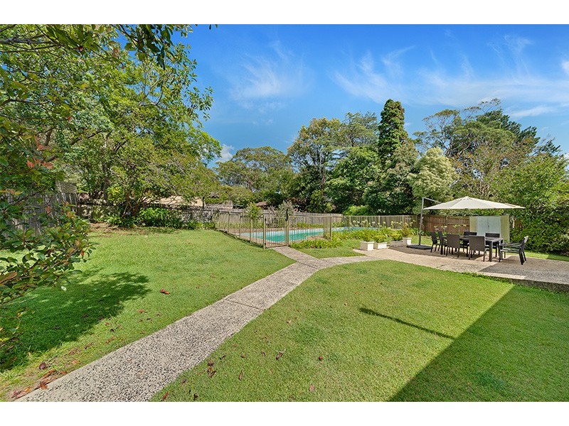 25 Lancaster Avenue, St Ives NSW 2075