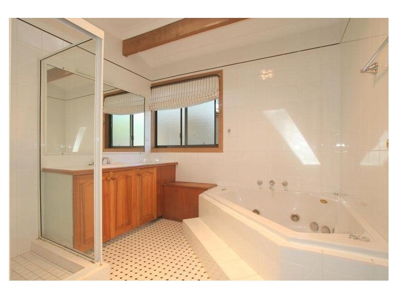 1 Peckham Avenue, Chatswood NSW 2067