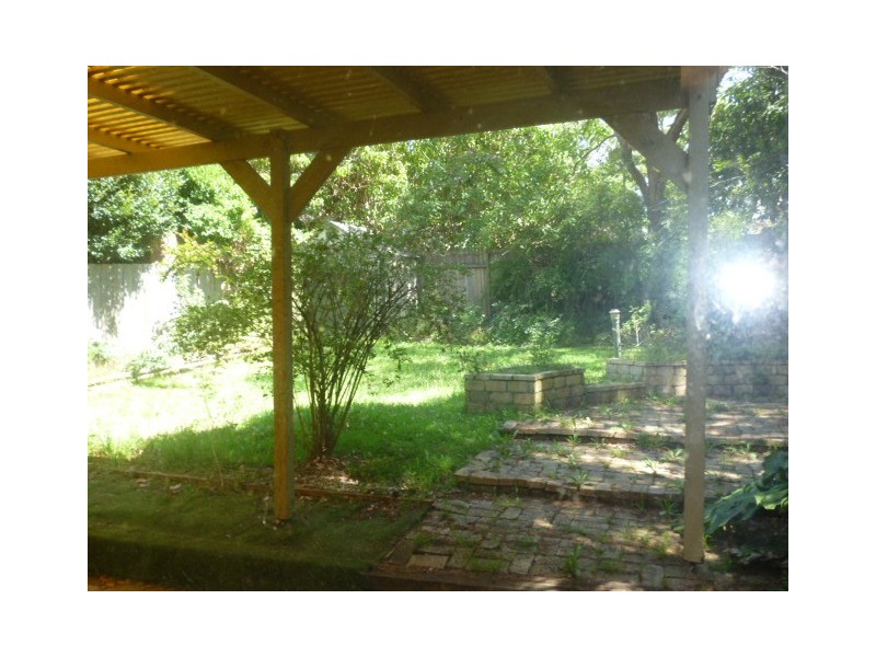 1 Holdsworth Ave, St Leonards NSW 2065