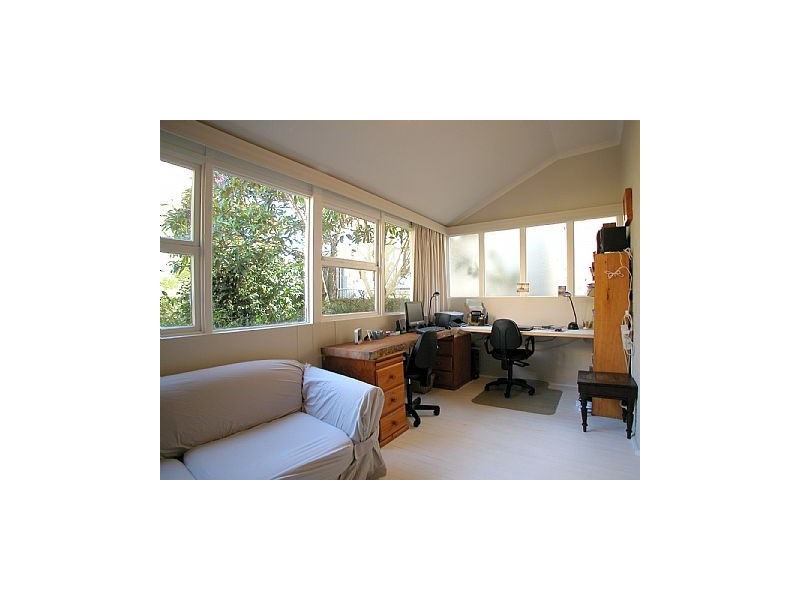 24 Chatswood Avenue, Chatswood NSW 2067