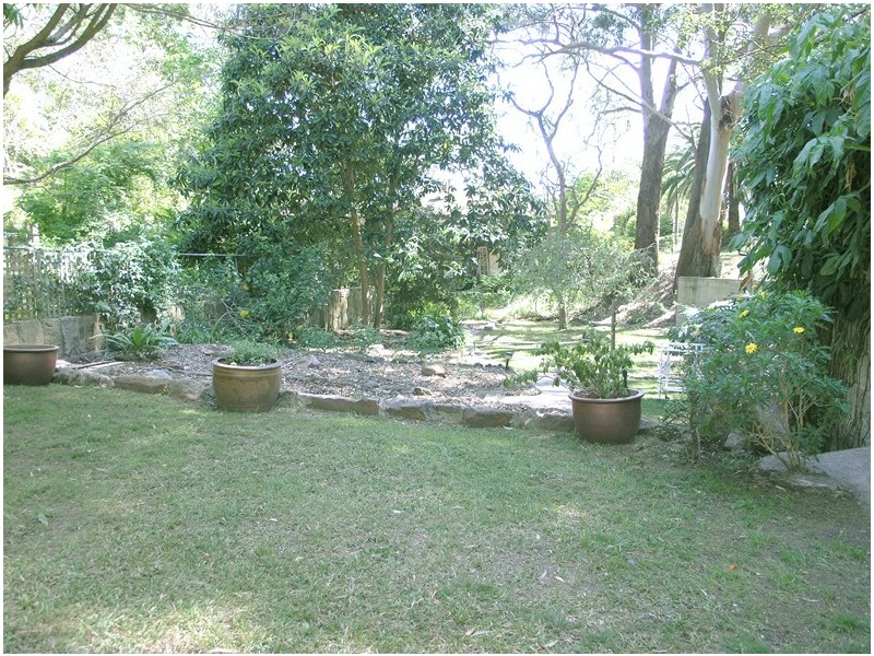 18 Lone Pine Avenue, Chatswood NSW 2067