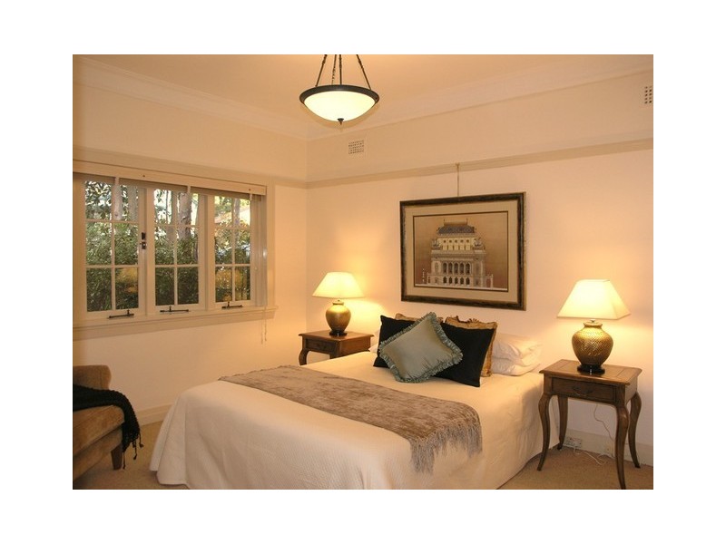 13 Beresford Avenue, Chatswood NSW 2067