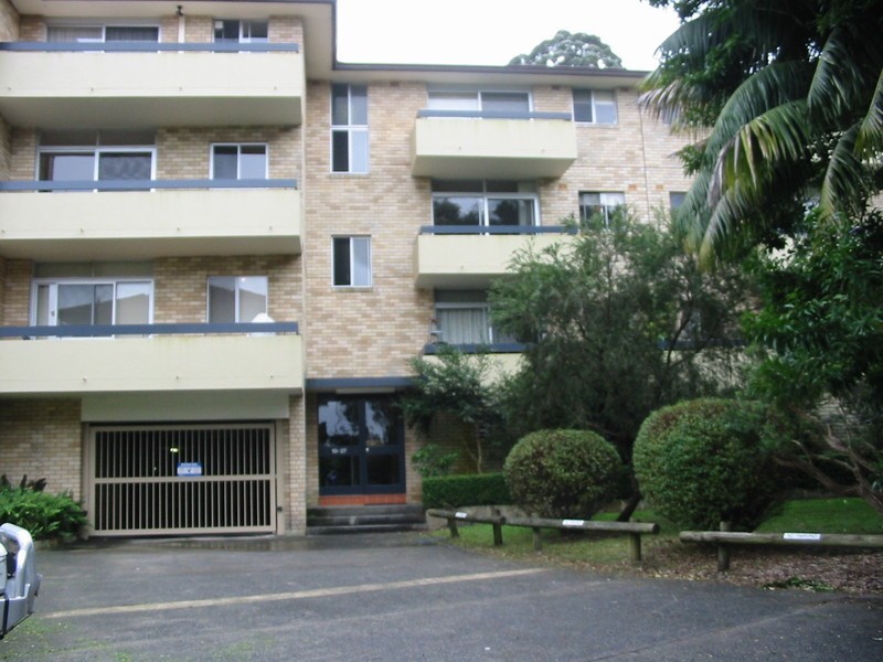 24/17 Penkivil Street, Willoughby NSW 2068