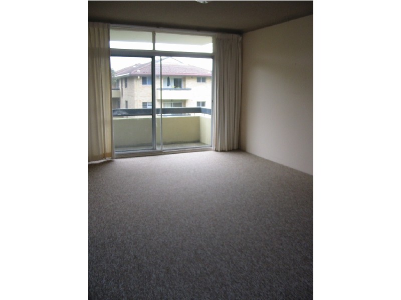 24/17 Penkivil Street, Willoughby NSW 2068