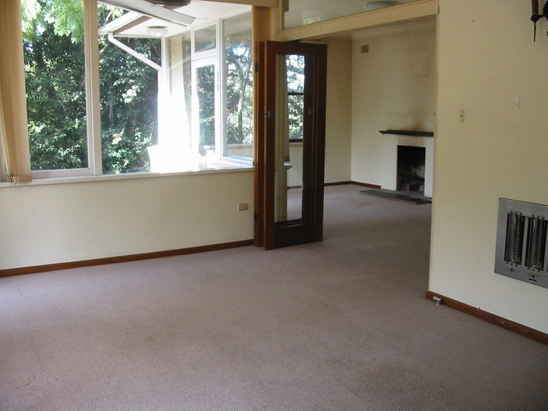 2 Deepwater Road, Castle Cove NSW 2069