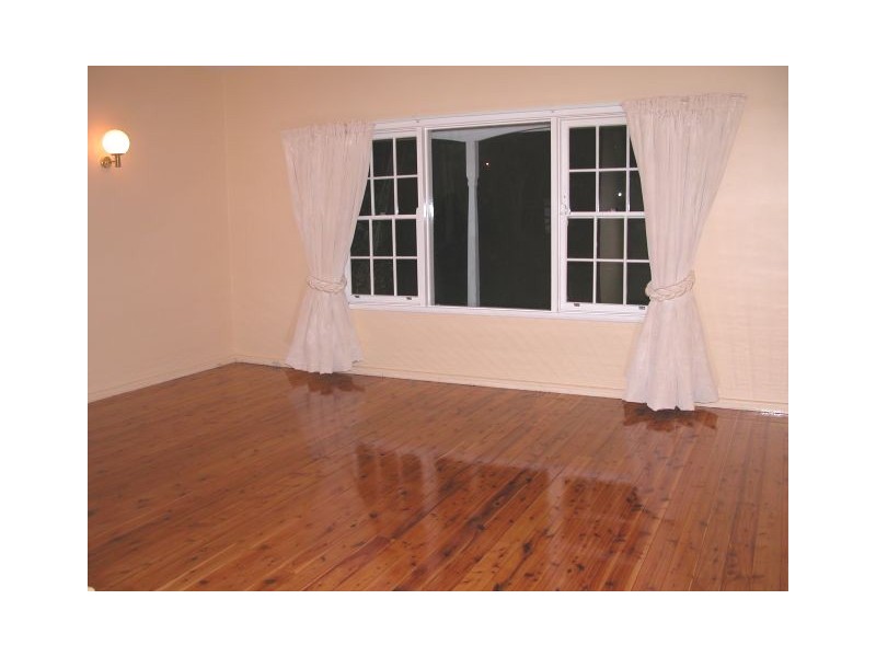 28 Lawson Parade, St Ives NSW 2075