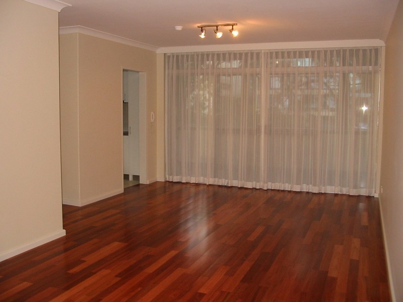 10/96 ALBERT AVENUE, Chatswood NSW 2067