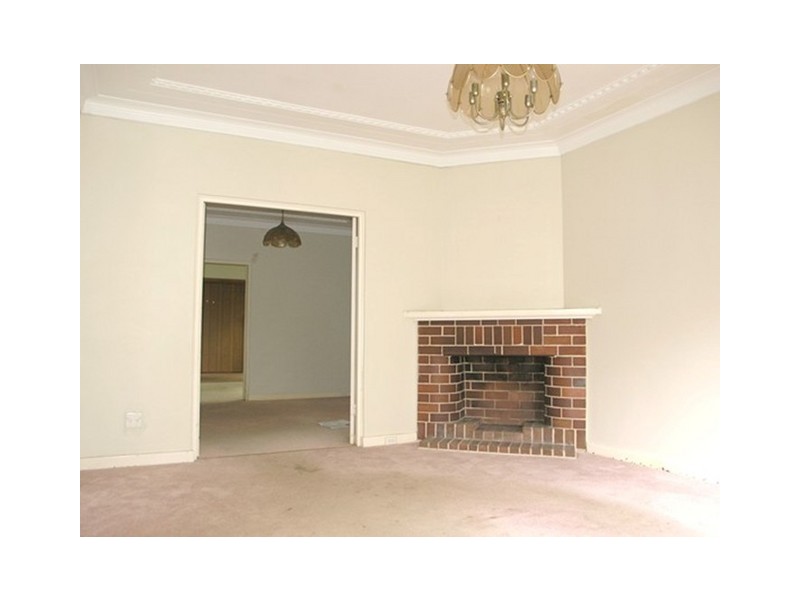 18 King Edward Street, Roseville NSW 2069