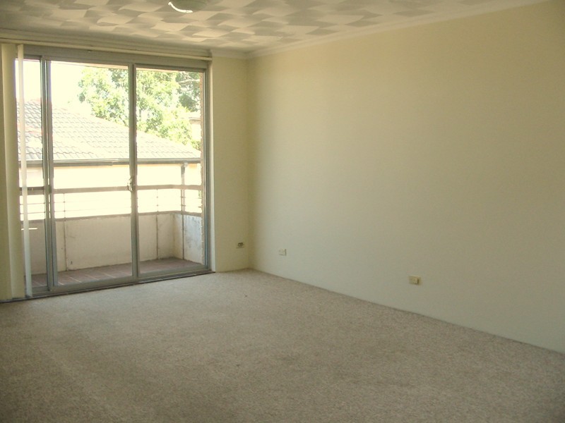 11/4-6 LYNVALE CLOSE, Lane Cove NSW 2066