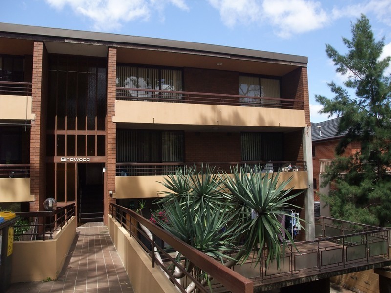 8/19 BIRDWOOD AVENUE, Lane Cove NSW 2066