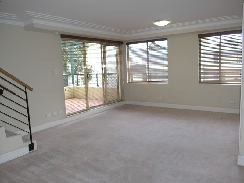 33/1 Eddy Road, Chatswood NSW 2067