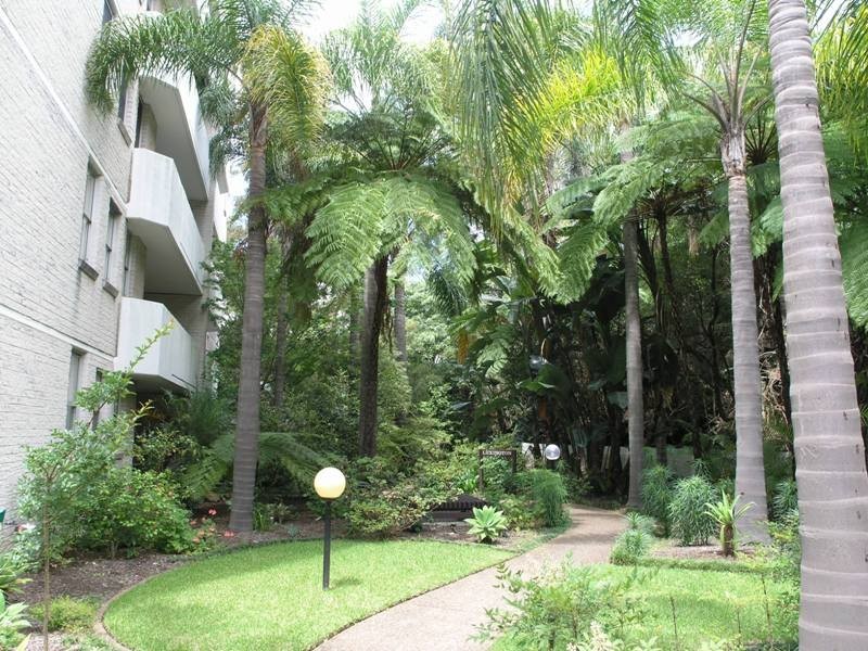 140/2 Artarmon Road, Willoughby NSW 2068