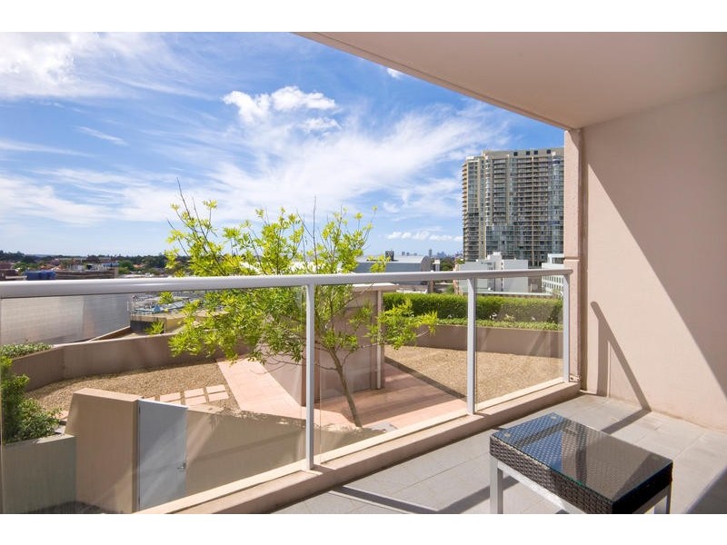 1106/2A Help Street, Chatswood NSW 2067