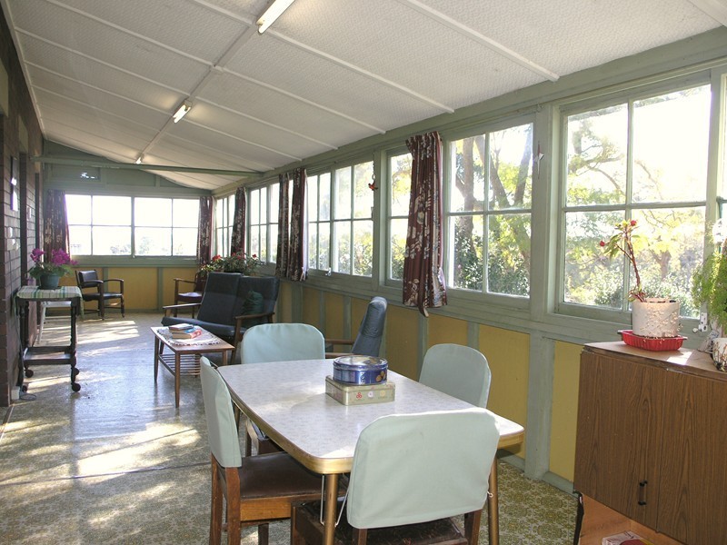 33 Centennial Avenue, Chatswood NSW 2067