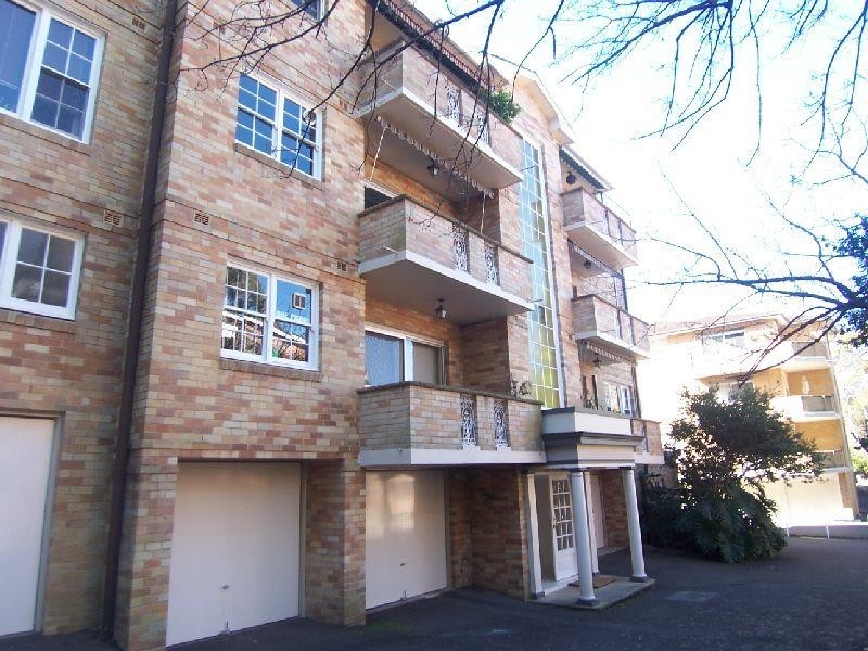 18/2A  Shirley Road, Roseville NSW 2069