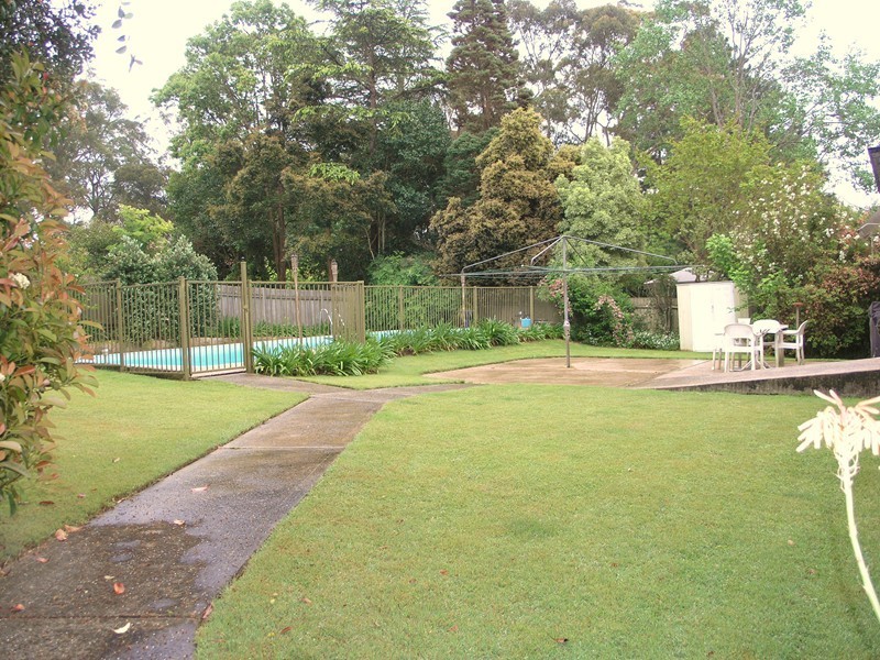 25 Lancaster Avenue, St Ives NSW 2075