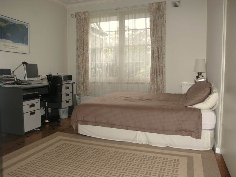 25 Lancaster Avenue, St Ives NSW 2075