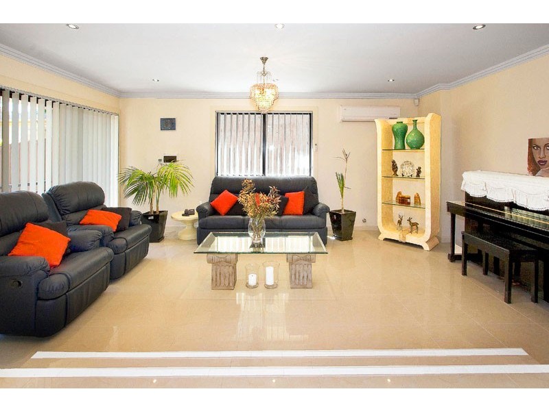 79 Consul Road North, Narraweena NSW 2099