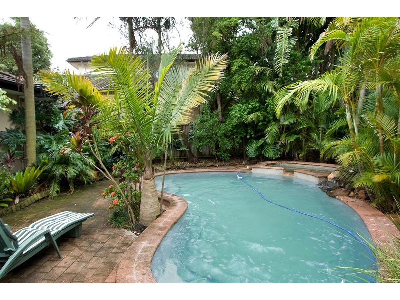 5 Fairview Avenue, St Ives NSW 2075