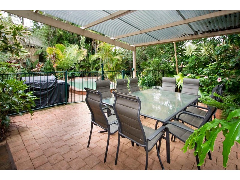 5 Fairview Avenue, St Ives NSW 2075