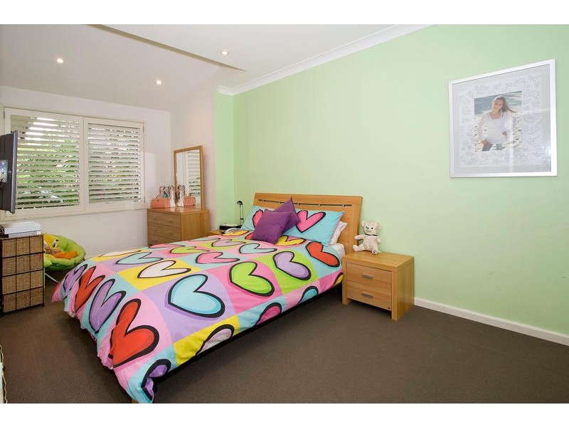 5 Fairview Avenue, St Ives NSW 2075