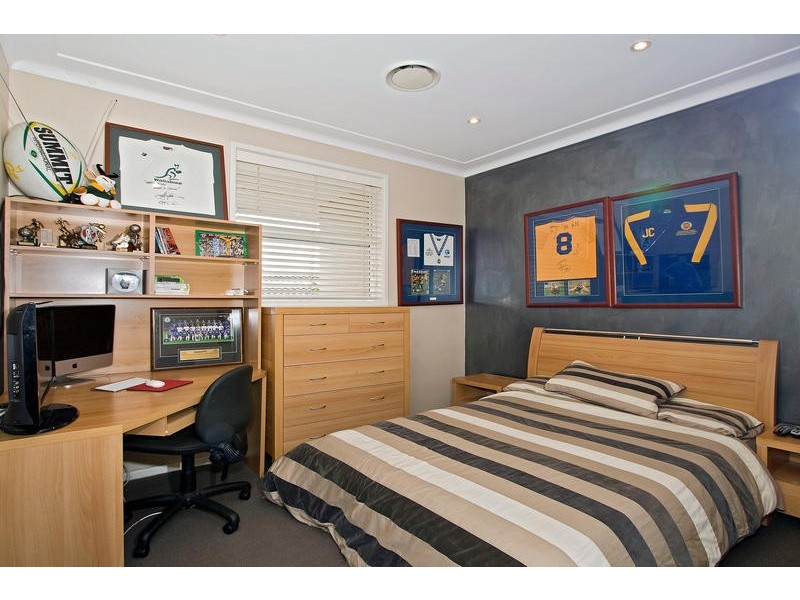 5 Fairview Avenue, St Ives NSW 2075