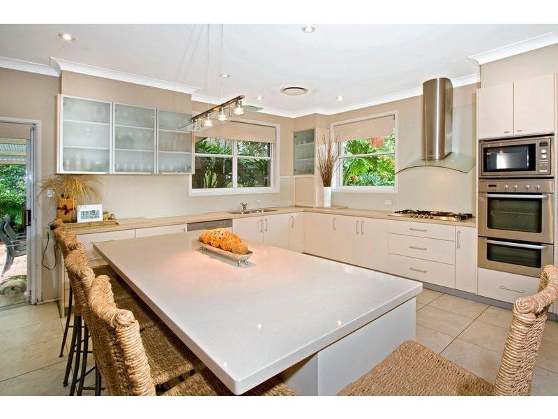 5 Fairview Avenue, St Ives NSW 2075