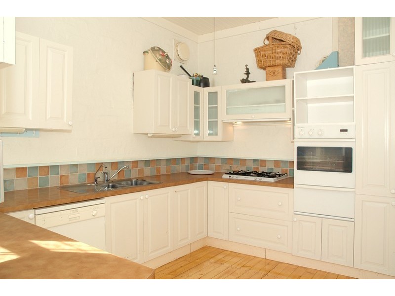 37 Centennial Avenue, Chatswood NSW 2067