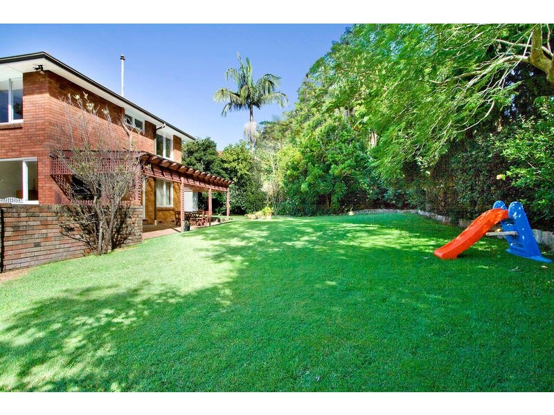 33 Allard Avenue, Roseville Chase NSW 2069