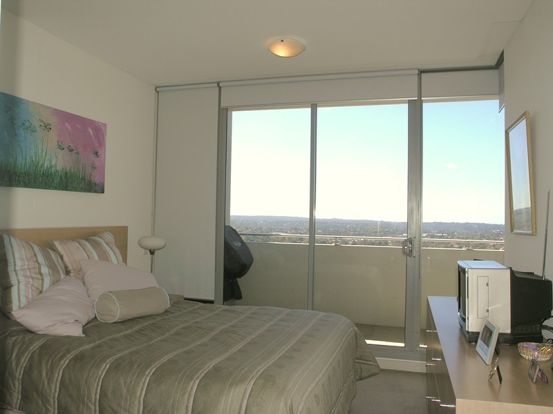 2301/11 Railway Street, Chatswood NSW 2067