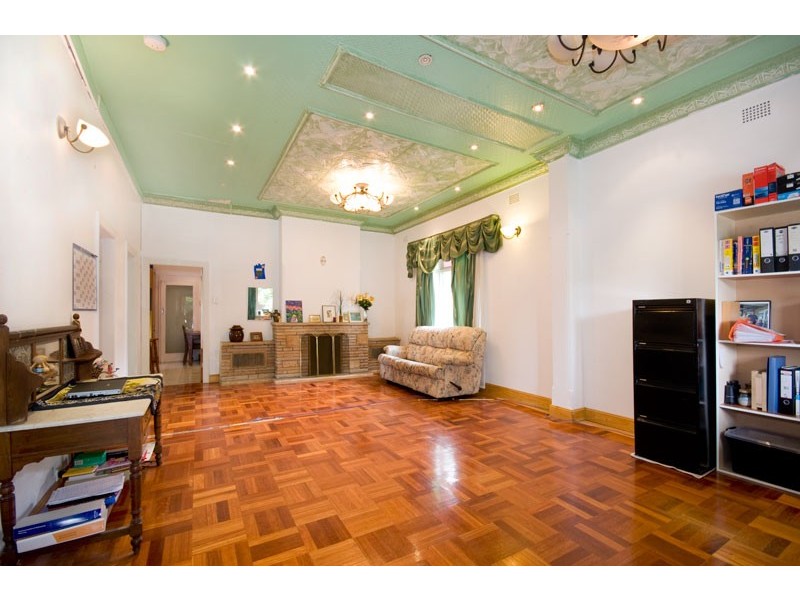 62 Park Avenue, Chatswood NSW 2067