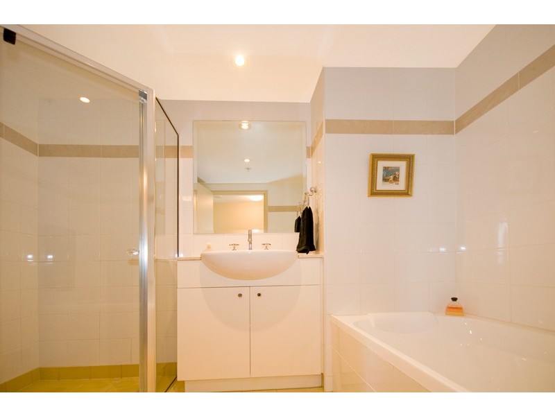 1205/2B Help Street, Chatswood NSW 2067