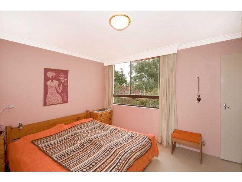 4c/8-12 Sutherland Road, Chatswood NSW 2067