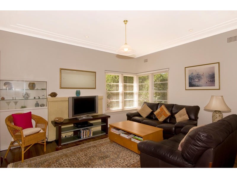 4 Kareela Road, Chatswood NSW 2067