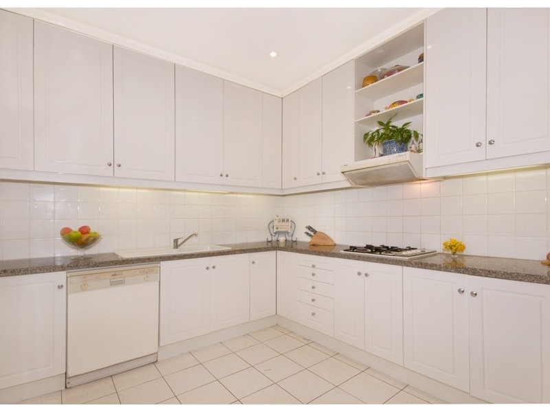 5 Wyvern Avenue, Roseville NSW 2069