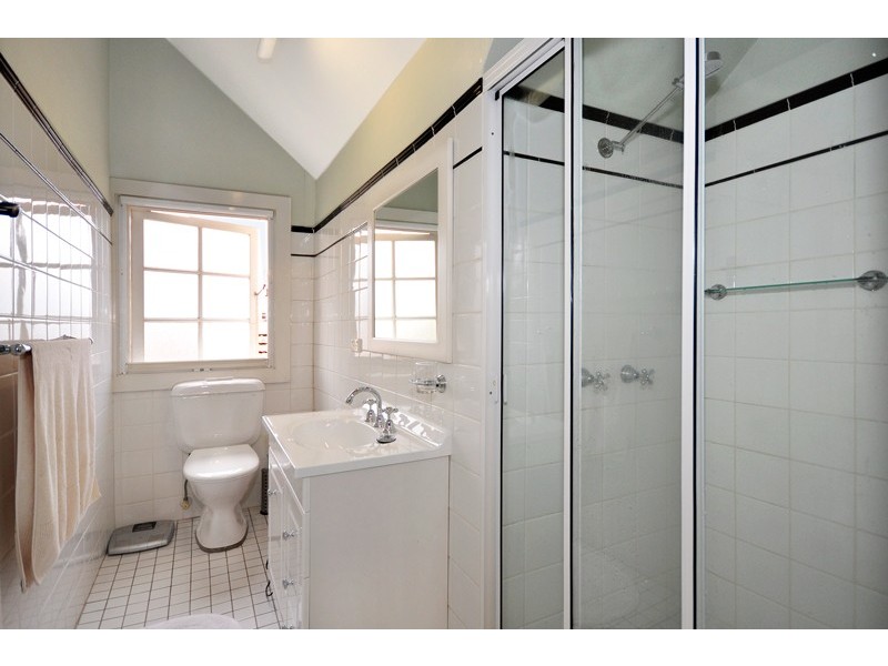 5 Wyvern Avenue, Roseville NSW 2069