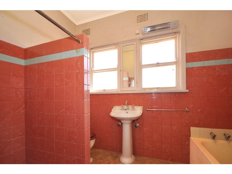 62 Fairlawn Avenue, Turramurra NSW 2074