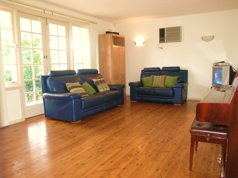 279 Mona Vale Road, St Ives NSW 2075