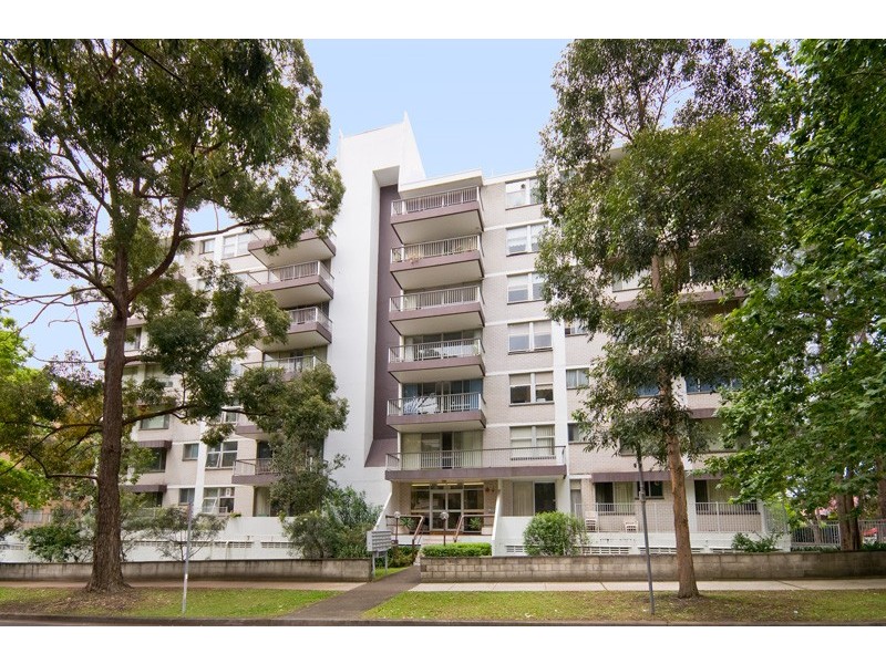 28/37 Johnson Street, Chatswood NSW 2067