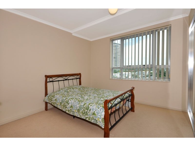 1001/2B Help Street, Chatswood NSW 2067