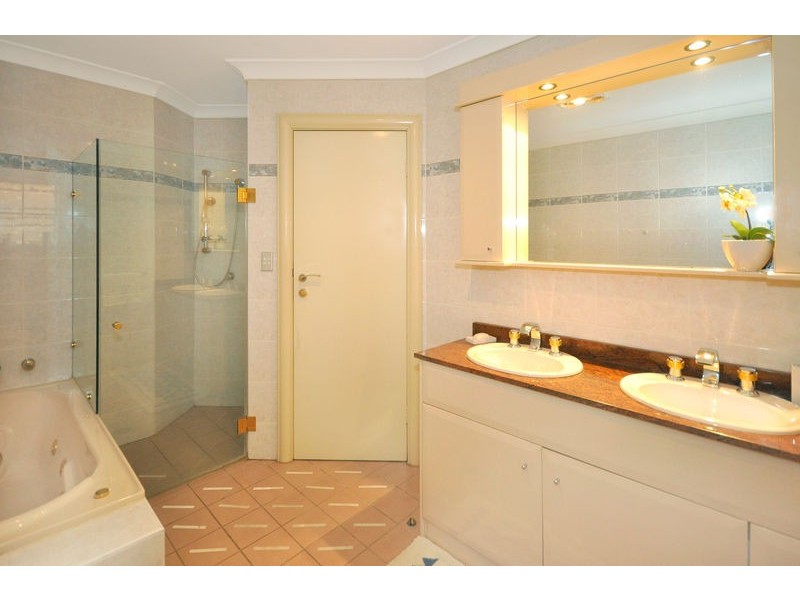 9 Orchard Road, Chatswood NSW 2067