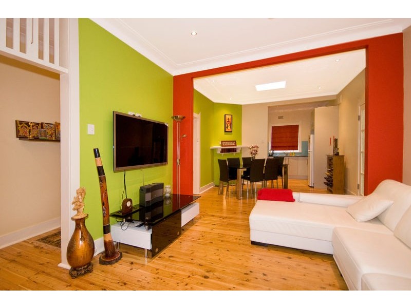 18 Lone Pine Avenue, Chatswood NSW 2067